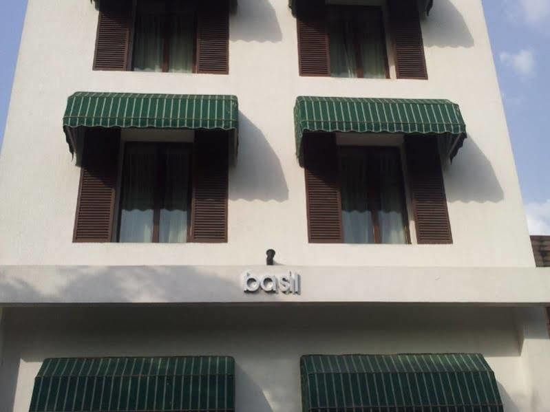 Hotel Siesta Basil - Okhla Nueva Delhi Exterior foto